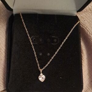 Elegant Gold Heart Pendant Necklace